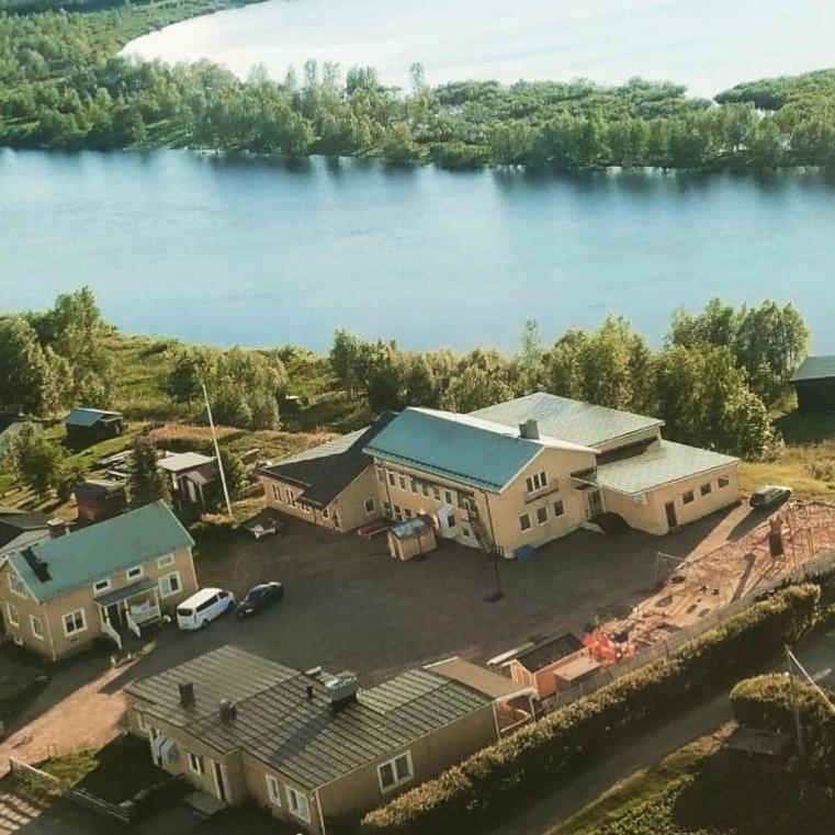 Kuttainen Lodge Karesuando Экстерьер фото